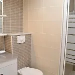 別荘 3 Bedroom Cozy In
