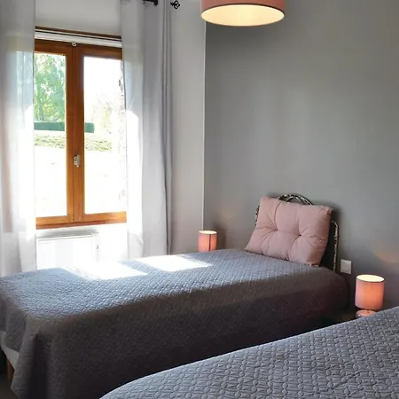 3 Bedroom Cozy In